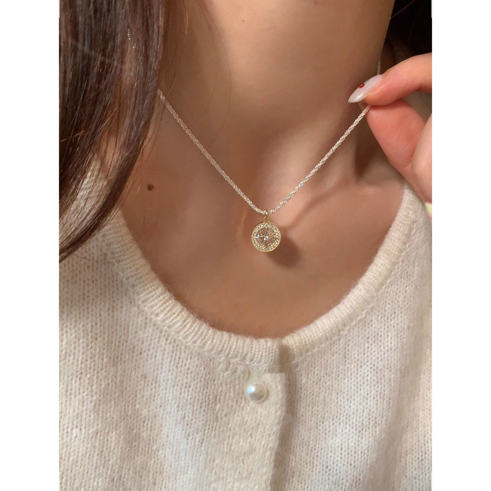 Niche High-end Six-pointed Star Starry Sky Necklace Women&#039;s Personality Versatile Design Pendant New Short Neck Chain